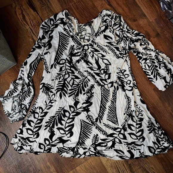 Three pieces . Dunia large rayon,Christmas oversized top, Connected dress size12 - Picture 8 of 12